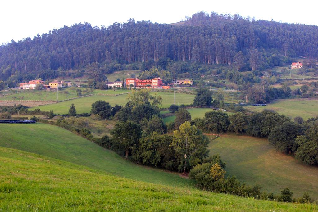 Escuelas De Fuentes Вільявісьйоса Екстер'єр фото