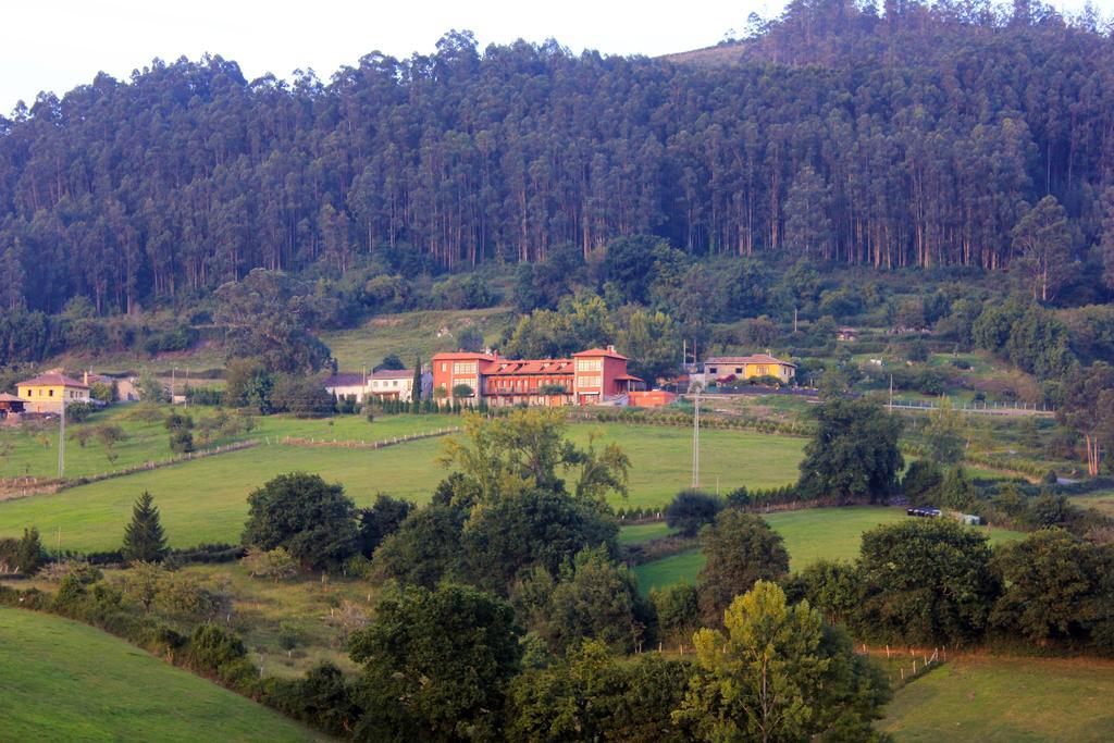 Escuelas De Fuentes Вільявісьйоса Екстер'єр фото